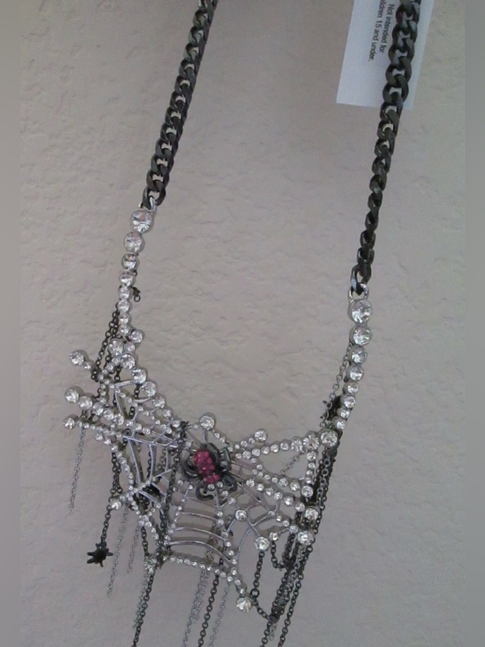 BETSEY JOHNSON Halloween Crystal-Studded Web with Dangling Spiders Necklace NWT - Picture 15 of 16